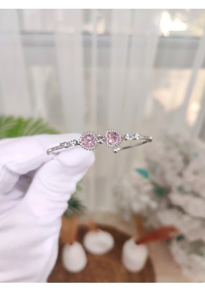 Kadın Zirkon Taşlı Kalp Model Bileklik