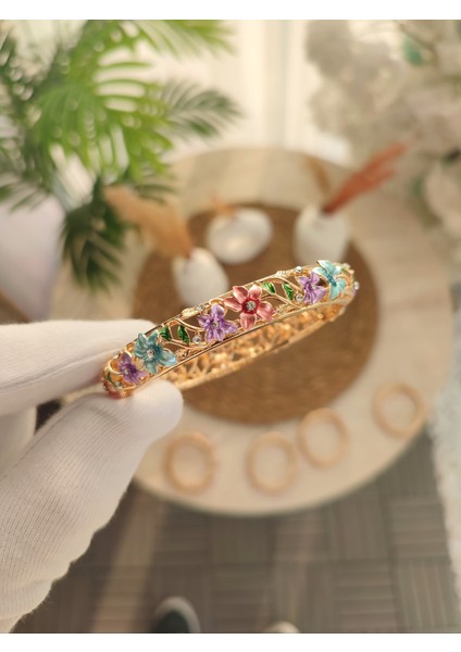 Kadın Mineli Renkli Çiçek Desen Vintage Bileklik