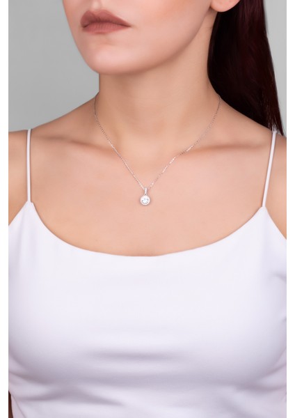 Mozanit Şıklığı 18 Ayar Beyaz Altın Kaplama 44 cm Gümüş Kolye fırsatları