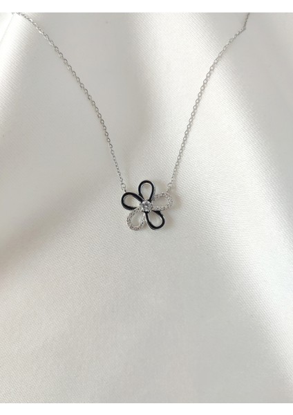 14K Kadın Zirkon Taşlı Papatya Vip Kolye