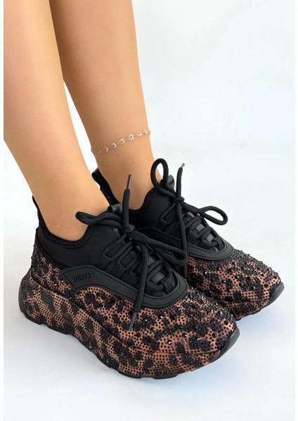 Rimay Kahverengi Cilt Boncuk Işlemeli Spor Ayakkabı