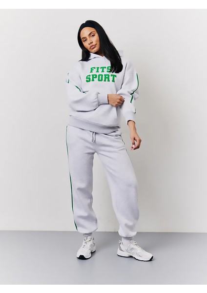 Kanguru Cep 3 Ip Şardonlu Oversize Kapüşonlu Kadın Hoodie 001-0002109 fırsatları