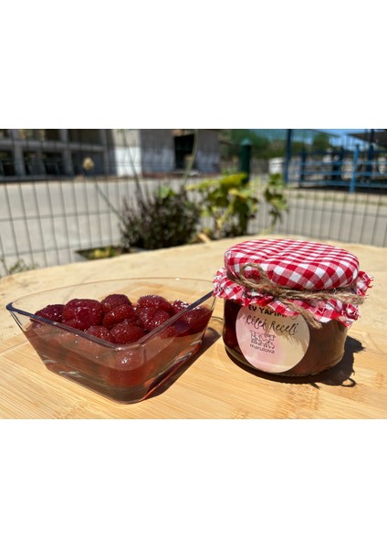 Çilek Reçeli