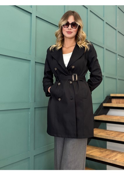 Kadın Kemerli ,önden Düğmeli ,kruvaze Yaka ,cepli Trençkot