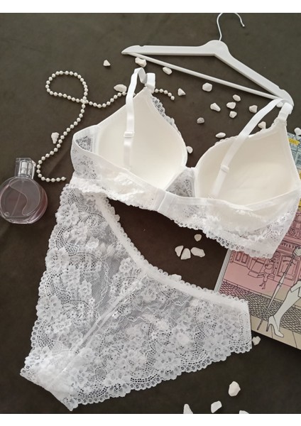 Kadın Iç Çamaşırı Dantelli Sütyen Takımı fırsatları