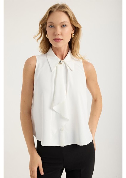 Kolsuz Volanlı Parçalı Gömlek