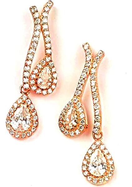 Pırlanta Işıltısında zirkon taşlı gümüş bayan küpe