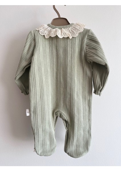 Yakası Fırfırlı Önden Çıt Çıtlı Bebek Tulumu fırsatları