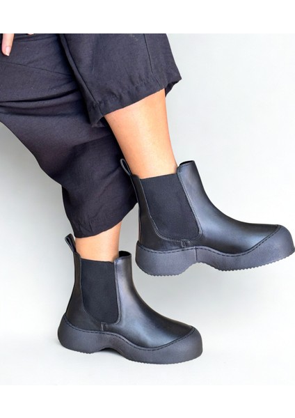 Siyah Hakiki Deri Iki Yandan Lastikli Kadın Chelsea Bot modelleri