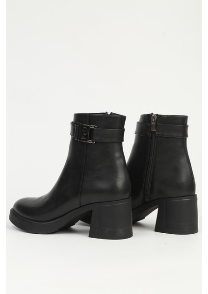 Siyah Yarım Topuklu Bot PC-55249 modelleri