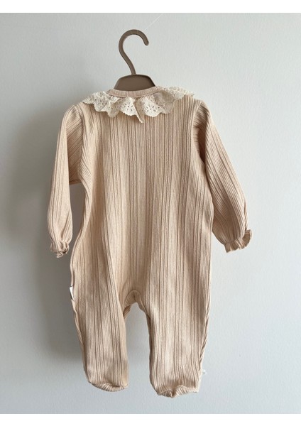 Yakası Fırfırlı Önden Çıt Çıtlı Bebek Tulumu indirimleri