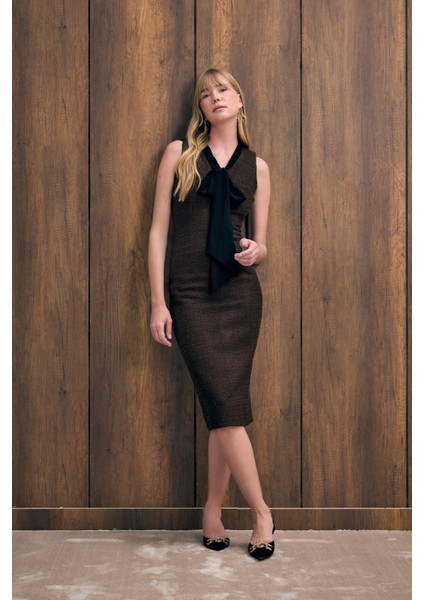 Fularlı Kolsuz Tüvit Elbise - Kahve fırsatları