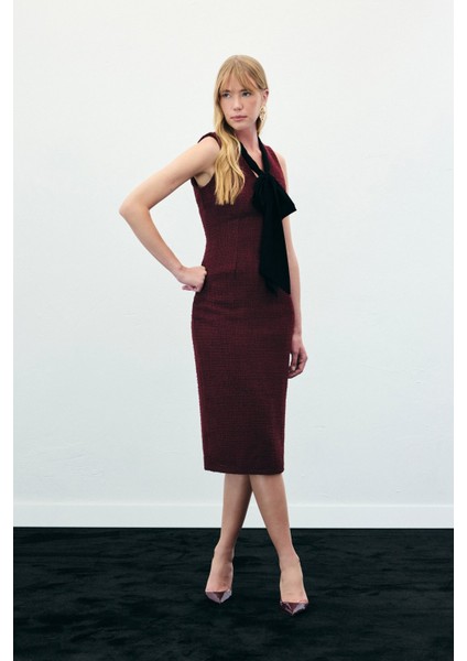 Fularlı Kolsuz Tüvit Elbise - Bordo fırsatları