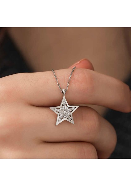 ​​925 Ayar Gümüş Baget Taşlı Yıldız Kadın Gümüş Kolye (BC-634E89) fırsatları