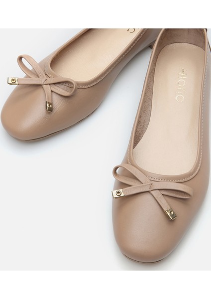 Kadın Deri Bej Babet