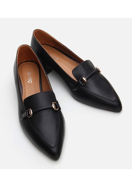 01AYH290820A100 Deri Siyah Kadın Loafer