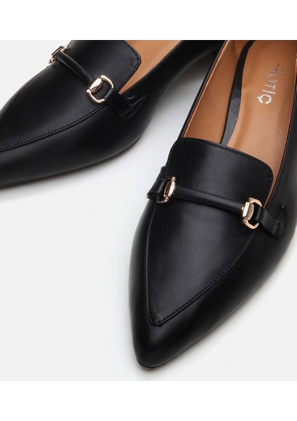 01AYH290820A100 Deri Siyah Kadın Loafer