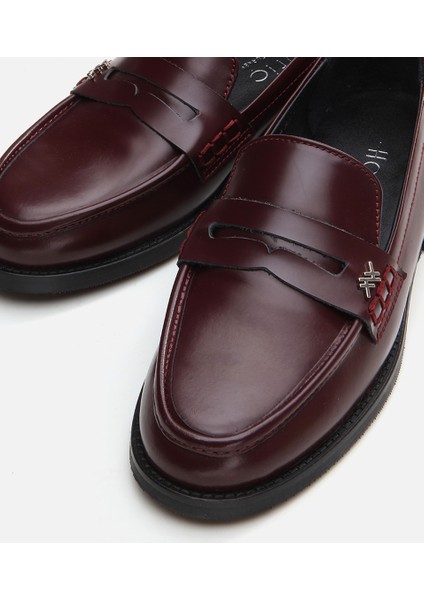01Ayh291700A780 Deri Bordo Kadın Loafer