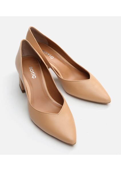01AYH291210A340 HAKIKI Deri Camel Kadın Kalın Topuk