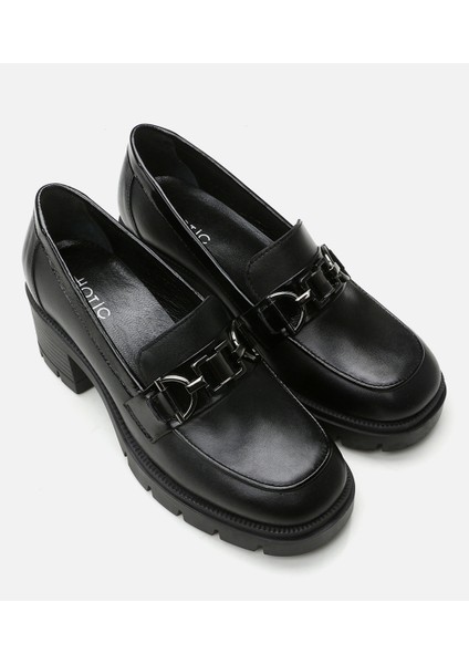 01ayh294720a100 Deri Siyah Kadın Loafer