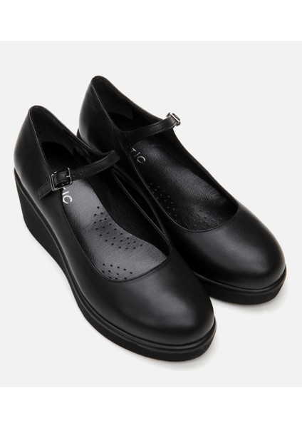 01AYH293520A100 HAKIKI Deri Siyah Kadın Kalın Topuk