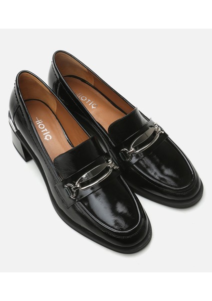 01AYH296720A100 HAKIKI Deri Siyah Kadın Loafer