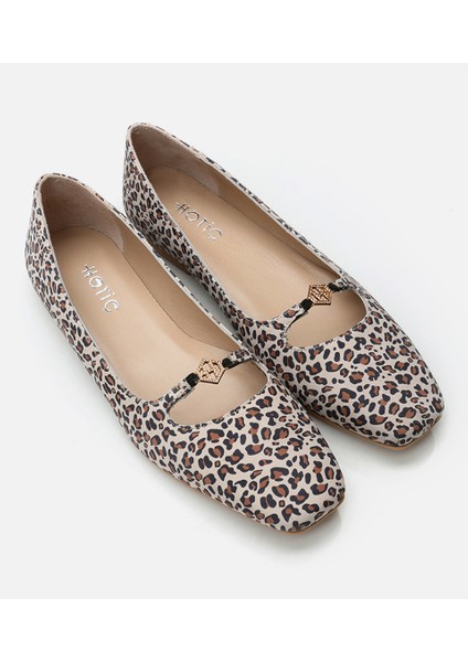 01AYH297830A319 MARY Jane Deri Leopar Desenli Kadın Babet