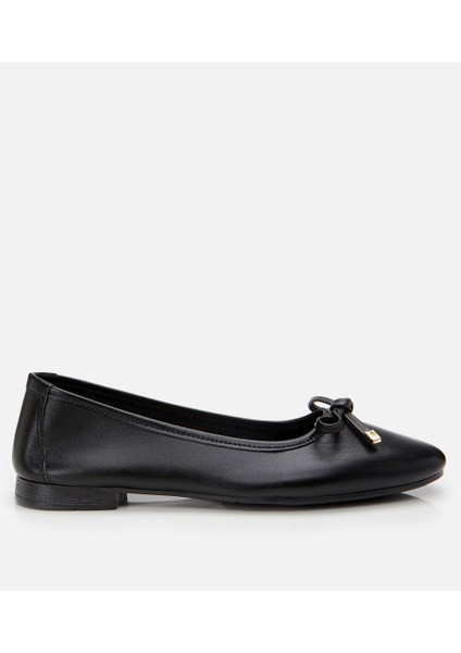 01AYH304470A100 KADIN Deri Siyah Babet