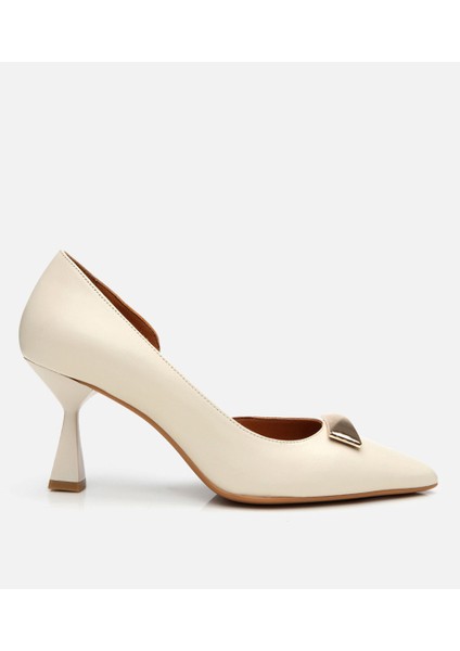 01AYH304210A400 KADIN Deri Ekru Orta Topuklu Stiletto