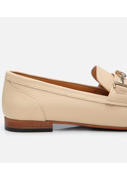 01AYH306210A310 KADIN Deri Bej Tokalı Loafer
