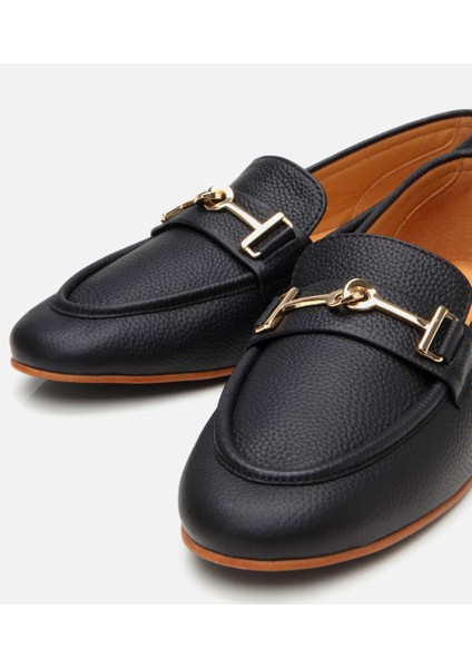 01ayh306210a100 Kadın Deri Siyah Tokalı Klasik Loafer