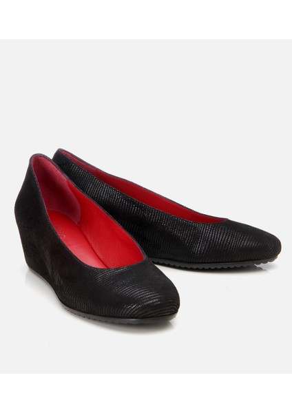 01AYH306260A100 KADIN Deri Siyah Esnek Dolgu Topuklu Ayakkabı