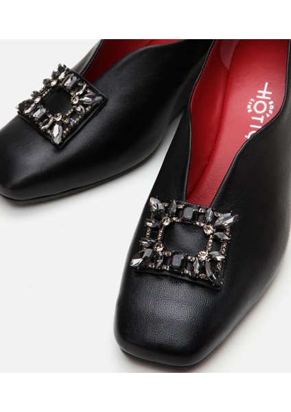 01AYH306270A100 KADIN Deri Toka Detaylı Dolgu Topuklu Ayakkabı