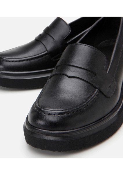 01AYH306660A100 Deri Siyah Kadın Loafer