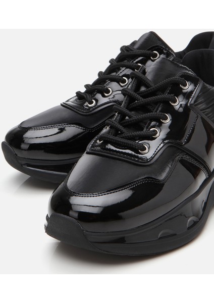 01AYH307230A100 KADIN Siyah Yüksek Tabanlı Spor Ayakkabı