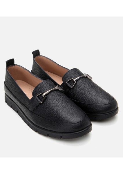 01AYH306720A100 Deri Siyah Kadın Tokalı Loafer