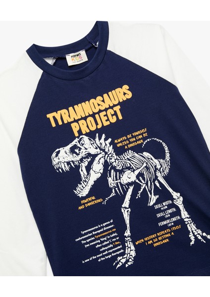 Uzun Kollu Bisiklet Yaka Dinozor Baskılı Pamuklu Tişört modelleri