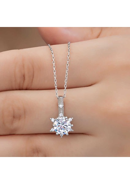 925 Ayar ​gümüş Çiçek Desenli Kadın Kolye (Bc-6ebdb9) fiyatları