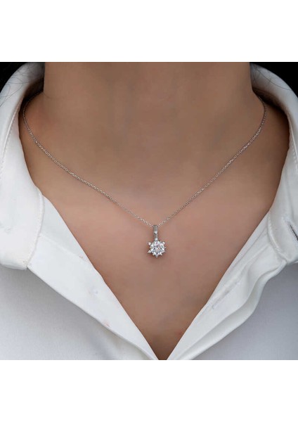 925 Ayar ​gümüş Çiçek Desenli Kadın Kolye (Bc-6ebdb9) modelleri