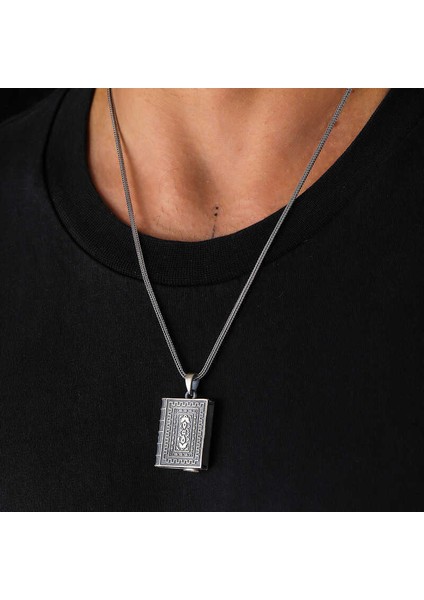 Gümüş Kare Içi Açılabilen Muskalık Kolye (BC-551949)