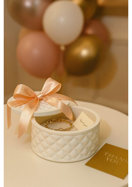 Elegance Bow Serisi – Kapaklı Dekoratif Kutu indirimleri