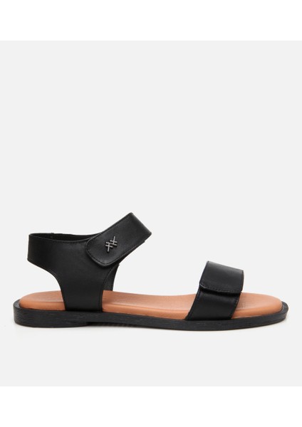 01SAH306950A100 KADIN Deri Siyah Ayarlanabilir Düz Sandalet