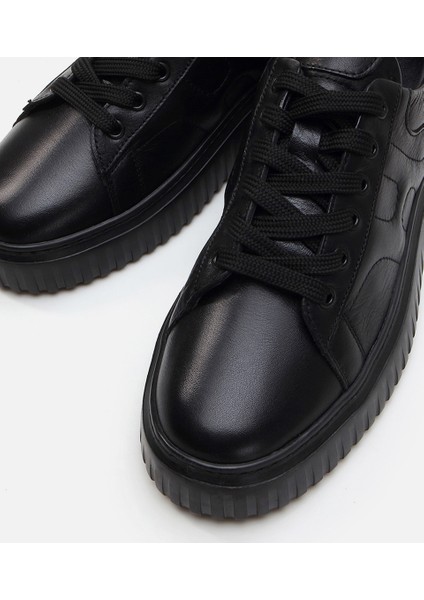 02AYH281500A100 HAKIKI Deri Siyah Erkek Günlük Ayakkabı