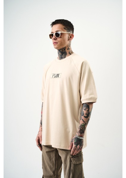 Erkek Flow Nakışlı Oversize T-Shirt Bej modelleri