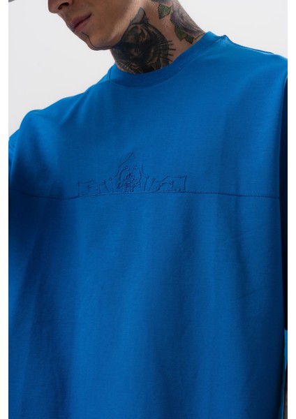 Erkek Focus Nakış Detaylı Oversize T-Shirt Saks indirimleri