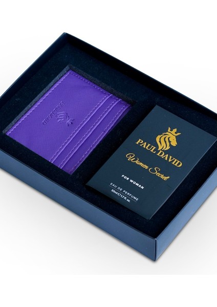 Hediyelik Set Özel Kadın Edp Parfüm ve Mor Deri Kartlık- Vanilya, Kahve, Armut Notalari, K-307-1