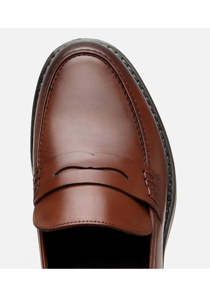 02AYH304700A480 ERKEK Deri Kahverengi Ultra Hafif Tabanlı Klasik Loafer