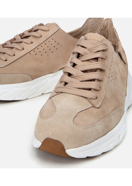 02AYH305120A400 ERKEK Nubuk Deri Ekru Ultra Hafif Tabanlı Spor Ayakkabı