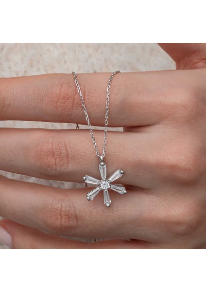 Gümüş Baget Taşlı Çiçek Kadın Kolye (BC-755E14) fiyatları