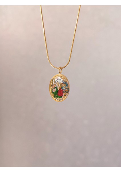 Kadın Çelik Gold Motifli Vintage Kolye